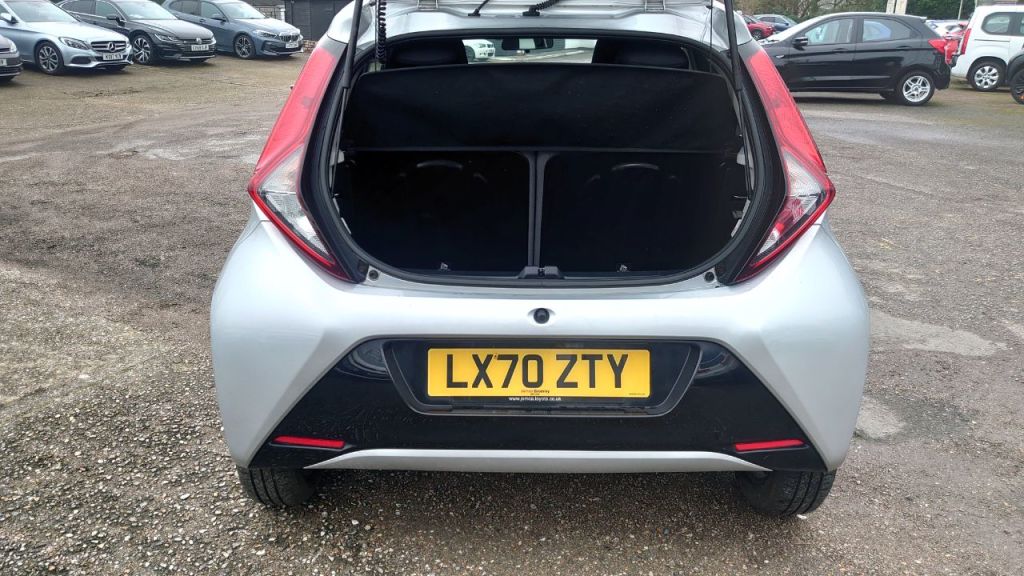 Used Toyota AYGO 2020 for sale - 78021202: Photo 9