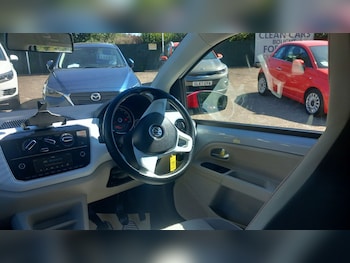 Used Volkswagen up! 2017 for sale - 79512987: Photo