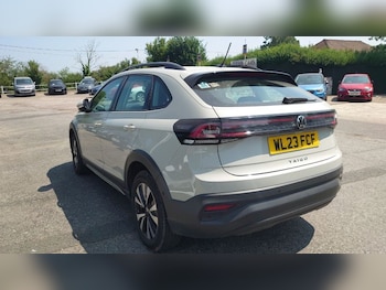 Used Volkswagen Taigo 2023 for sale - 79244458: Photo