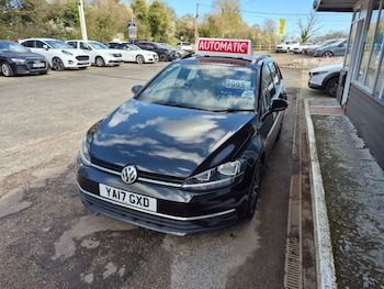 Used Volkswagen Golf 2017 for sale - 78043877: Photo