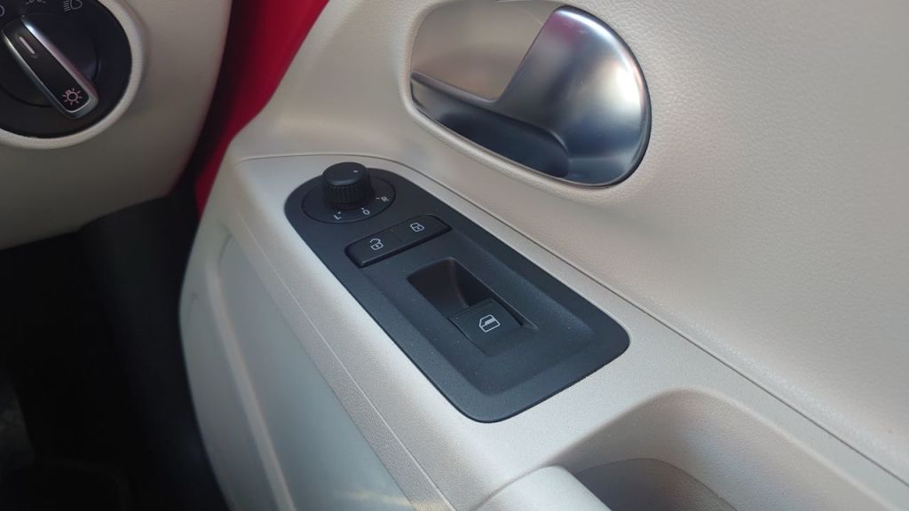 Used Volkswagen up! 2012 for sale - 78021220: Photo 11