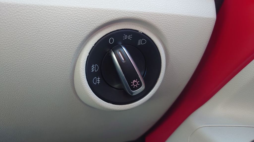 Used Volkswagen up! 2012 for sale - 78021220: Photo 12