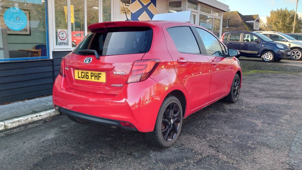 Used Toyota Yaris 2016 for sale - 78021197: Photo 4