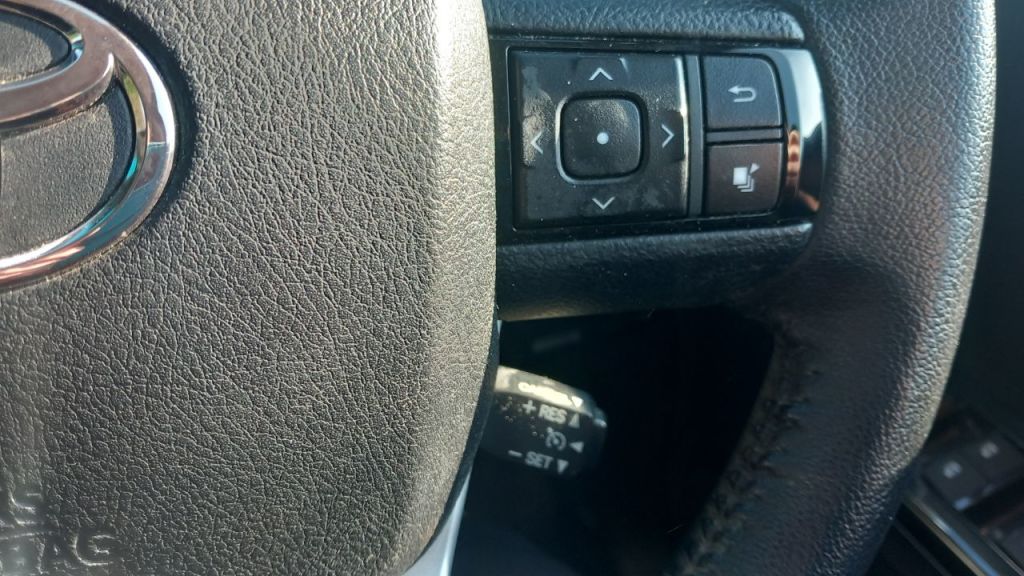 Used Toyota Hilux 2019 for sale - 78011405: Photo 17