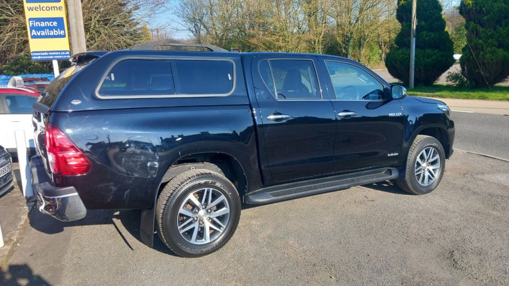 Used Toyota Hilux 2019 for sale - 78011405: Photo 4