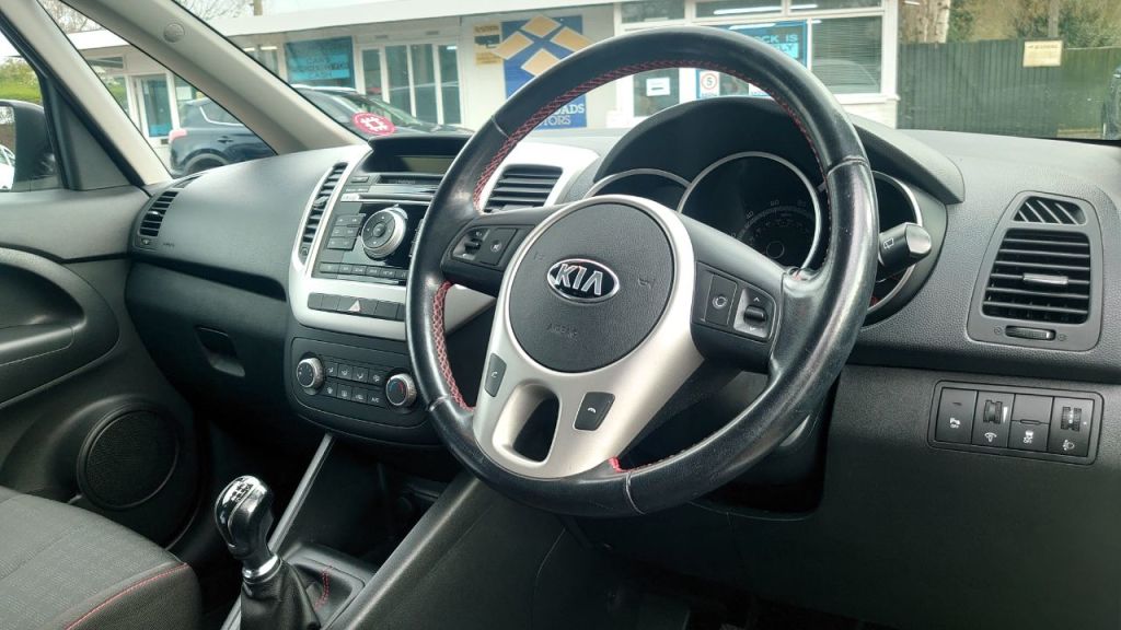 Used Kia Venga 2015 for sale - 78095737: Photo 11