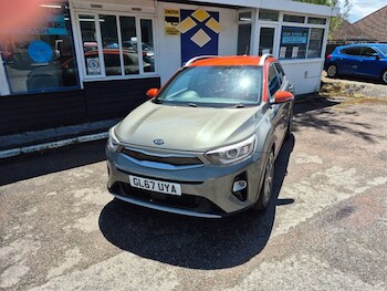 Used Kia Stonic 2018 for sale - 78792640: Photo