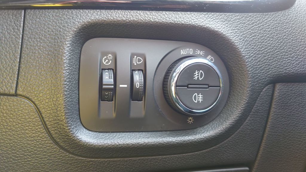 Used Vauxhall Astra 2019 for sale - 78015891: Photo 12