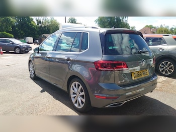 Used Volkswagen Golf SV 2018 for sale - 78938321: Photo