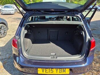 Used Volkswagen Golf 2015 for sale - 78457491: Photo