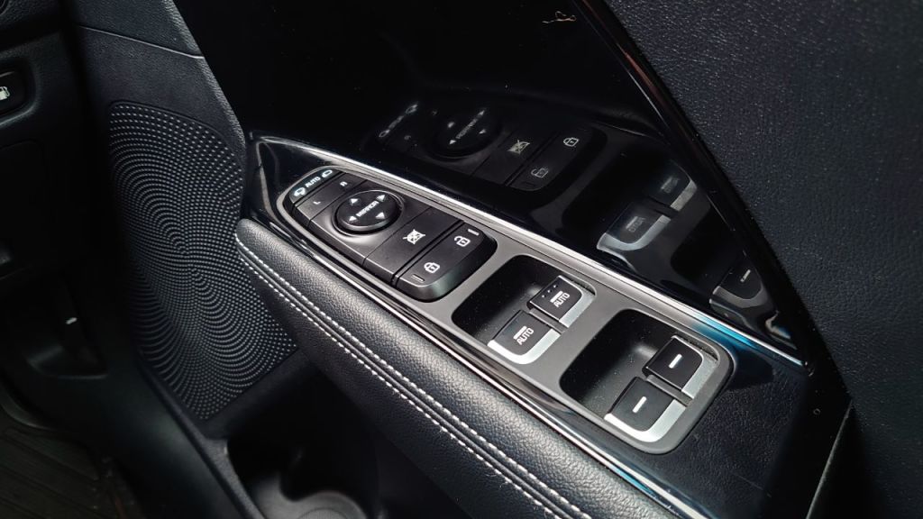 Used Kia Niro 2018 for sale - 78021177: Photo 15