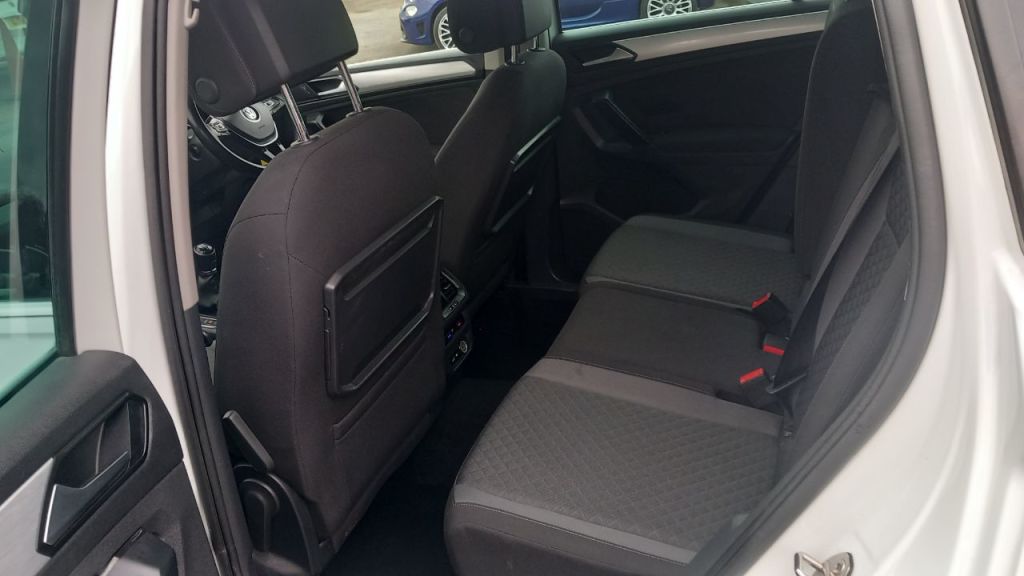 Used Volkswagen Tiguan 2018 for sale - 78026003: Photo 8