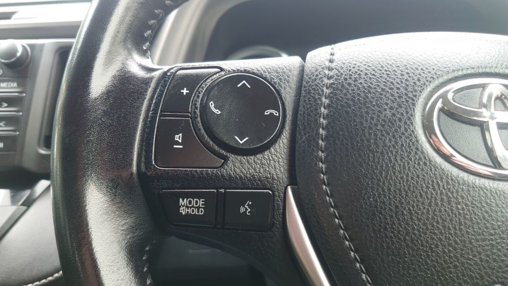 Used Toyota RAV4 2017 for sale - 78068042: Photo 14