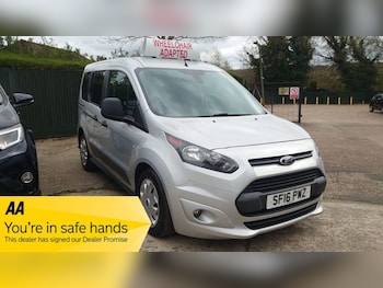 Used Ford Tourneo Connect 2016 for sale - 78110070: Photo