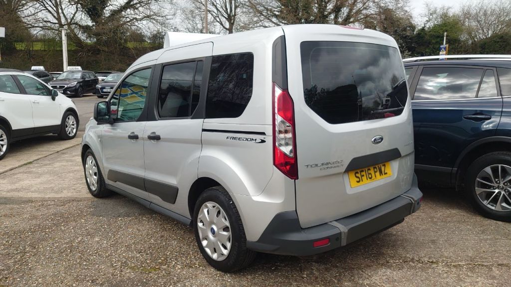 Used Ford Tourneo Connect 2016 for sale - 78110070: Photo 5