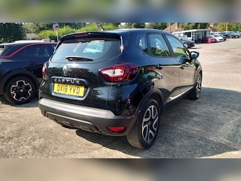 Used Renault Captur 2018 for sale - 79283307: Photo