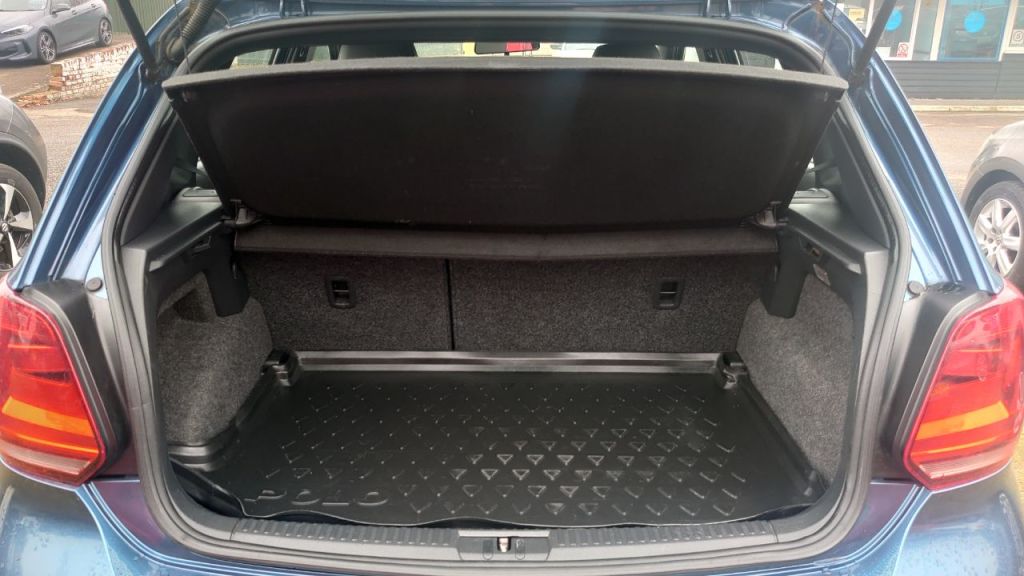 Used Volkswagen Polo 2014 for sale - 78015811: Photo 10