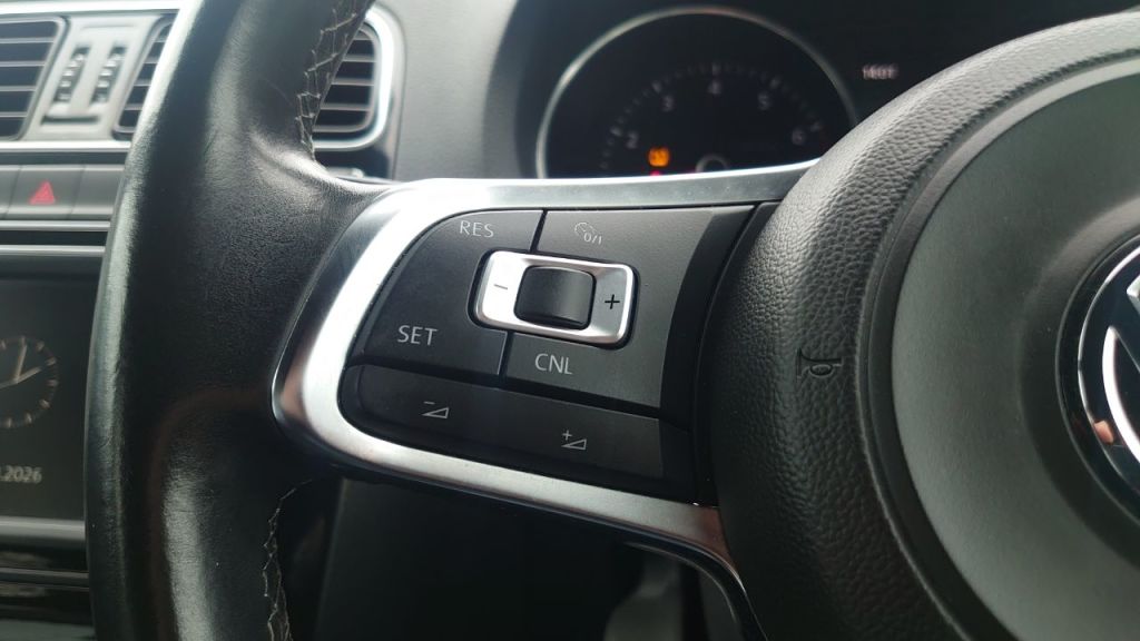 Used Volkswagen Polo 2014 for sale - 78015811: Photo 15