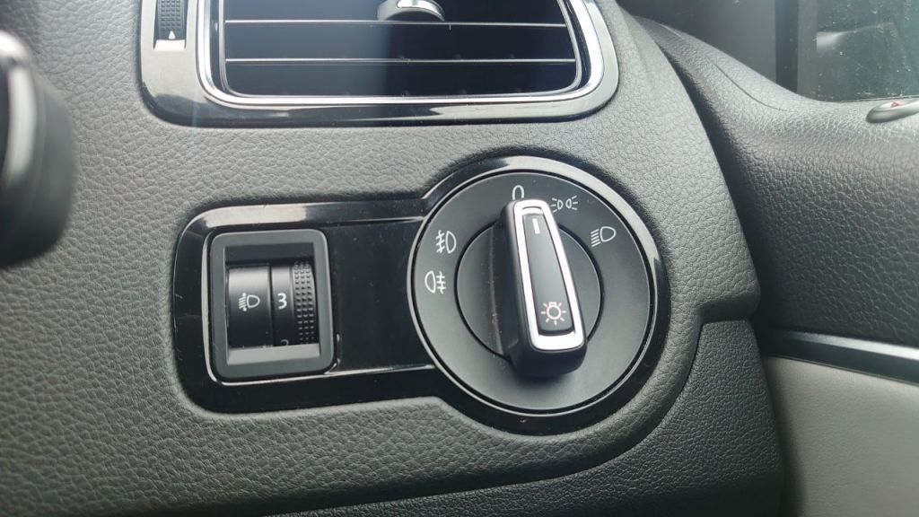 Used Volkswagen Polo 2014 for sale - 78015811: Photo 17