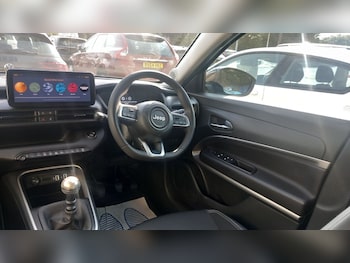 Used Jeep Avenger 2024 for sale - 79569064: Photo
