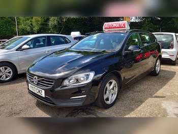 Used Volvo V60 2017 for sale - 79244455: Photo