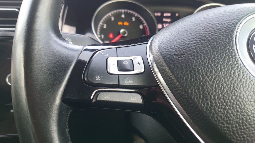 Used Volkswagen Golf 2018 for sale - 78021175: Photo 17