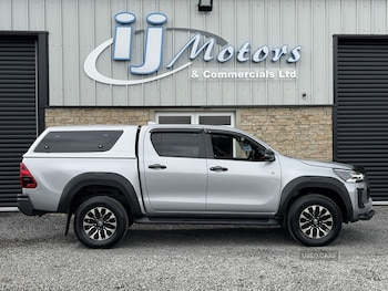 Used Toyota Hilux 2023 for sale - 78008252: Photo