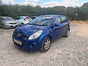 Used Hyundai i20 2010 for sale - 79861257: Photo