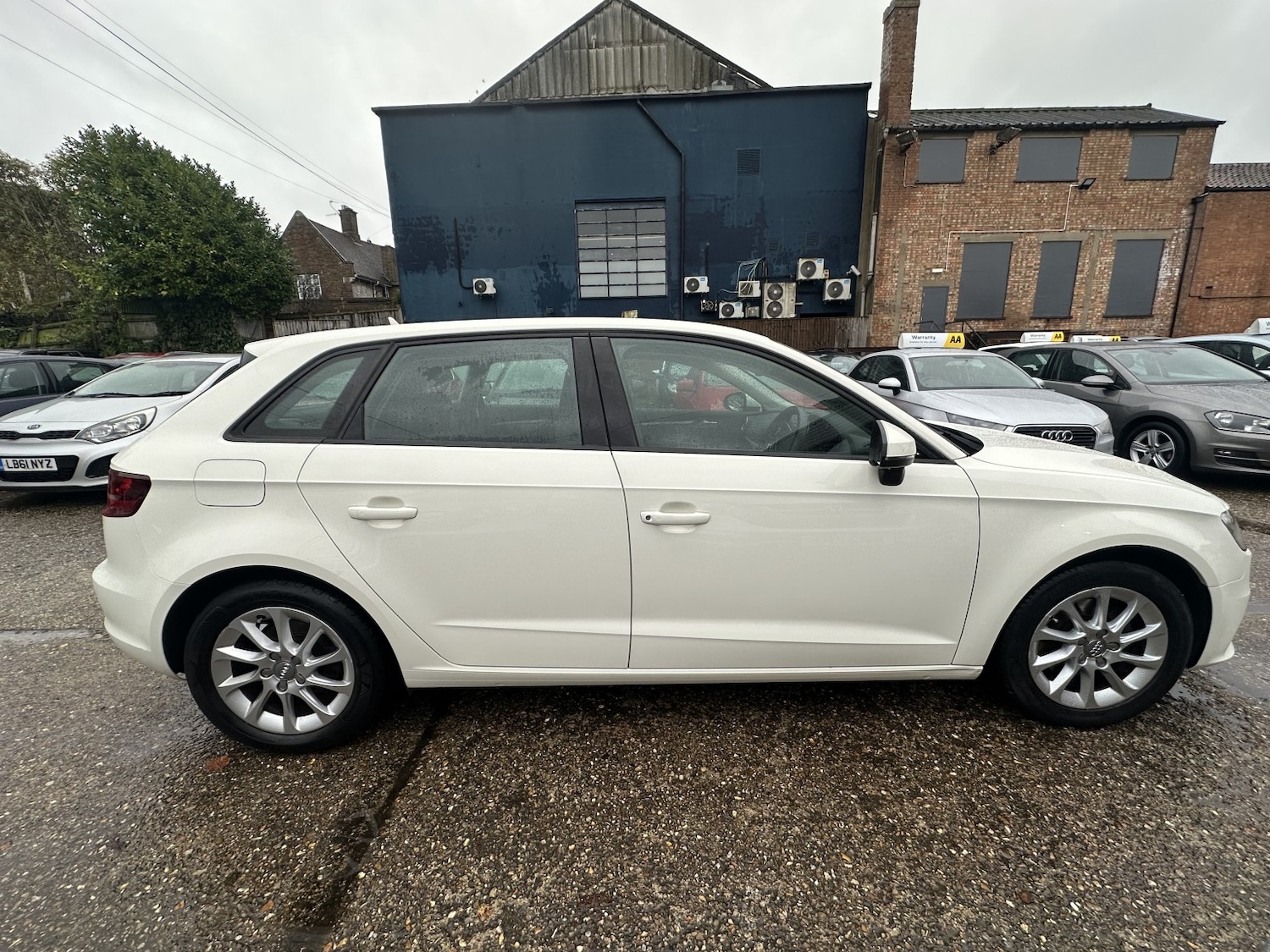 Used Audi A3 2013 for sale - 76758880: Photo 8