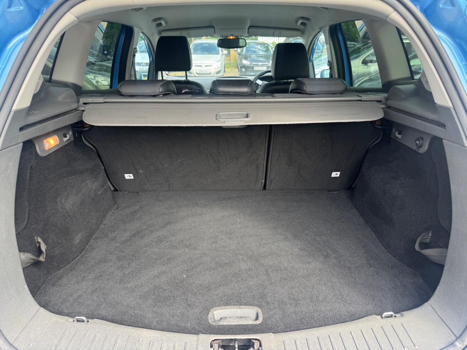 Used Ford Kuga 2009 for sale - 76794632: Photo 14