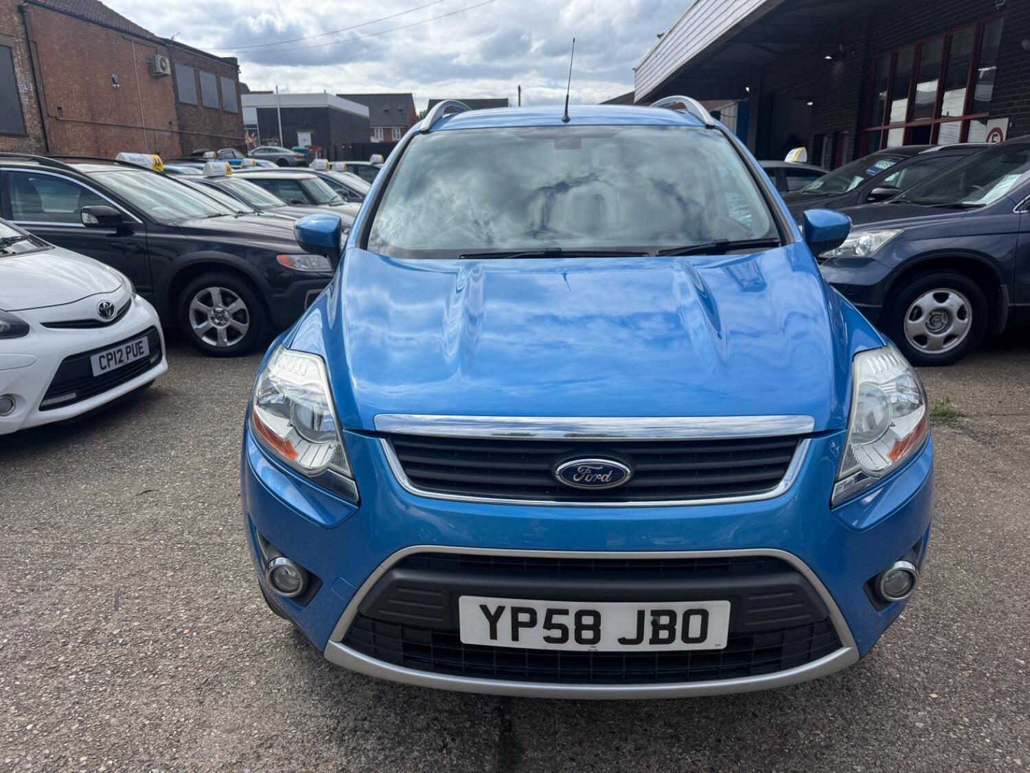 Used Ford Kuga 2009 for sale - 76794632: Photo 2