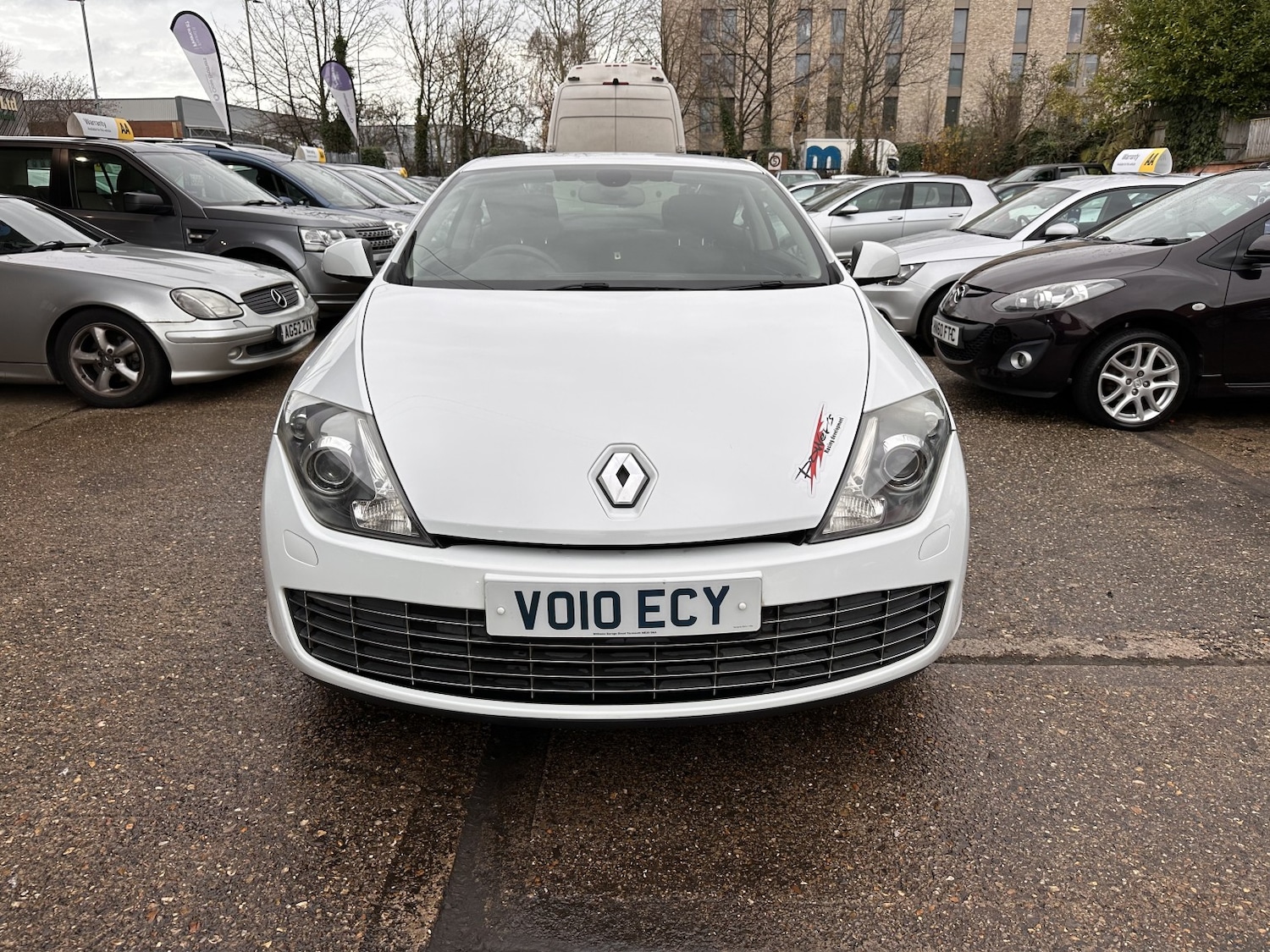 Used Renault Laguna 2010 for sale - 76848705: Photo 2