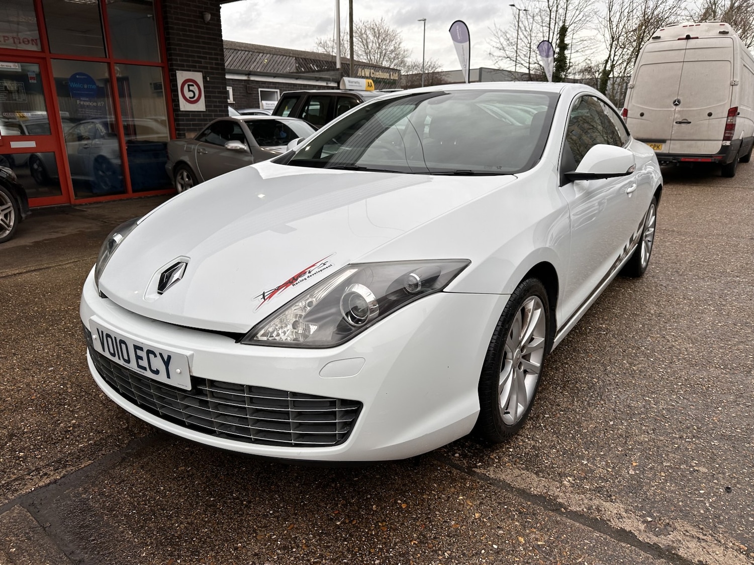 Used Renault Laguna 2010 for sale - 76848705: Photo 3