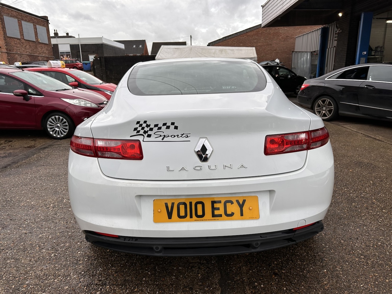 Used Renault Laguna 2010 for sale - 76848705: Photo 6