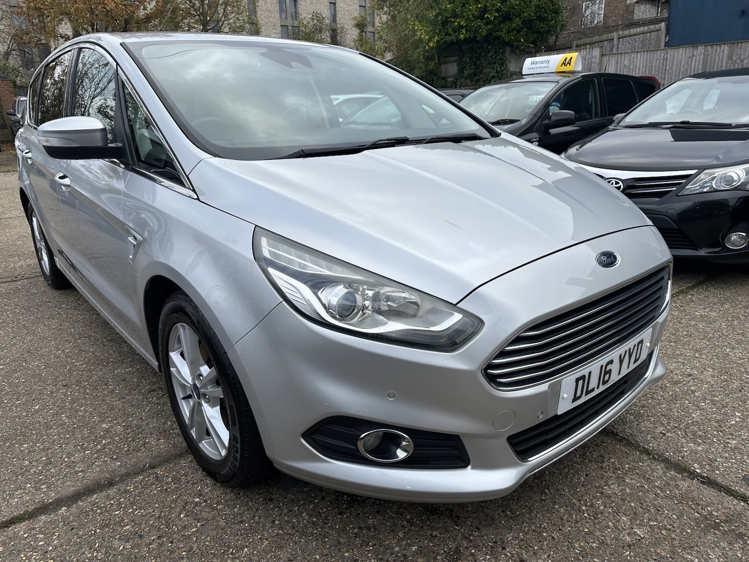 Used Ford S-Max 2016 for sale - 76510888: Photo 1