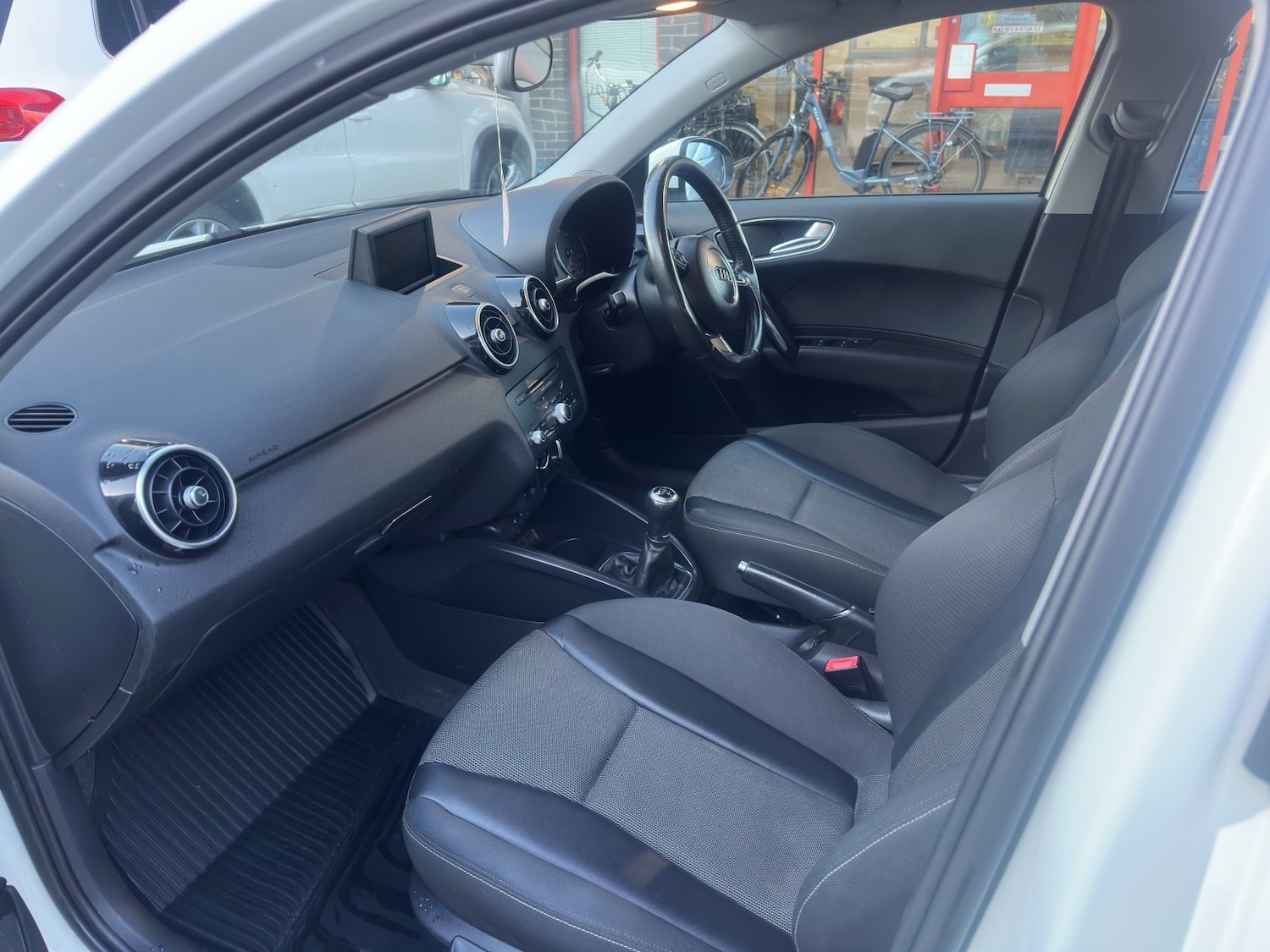 Used Audi A1 2012 for sale - 77241864: Photo 12