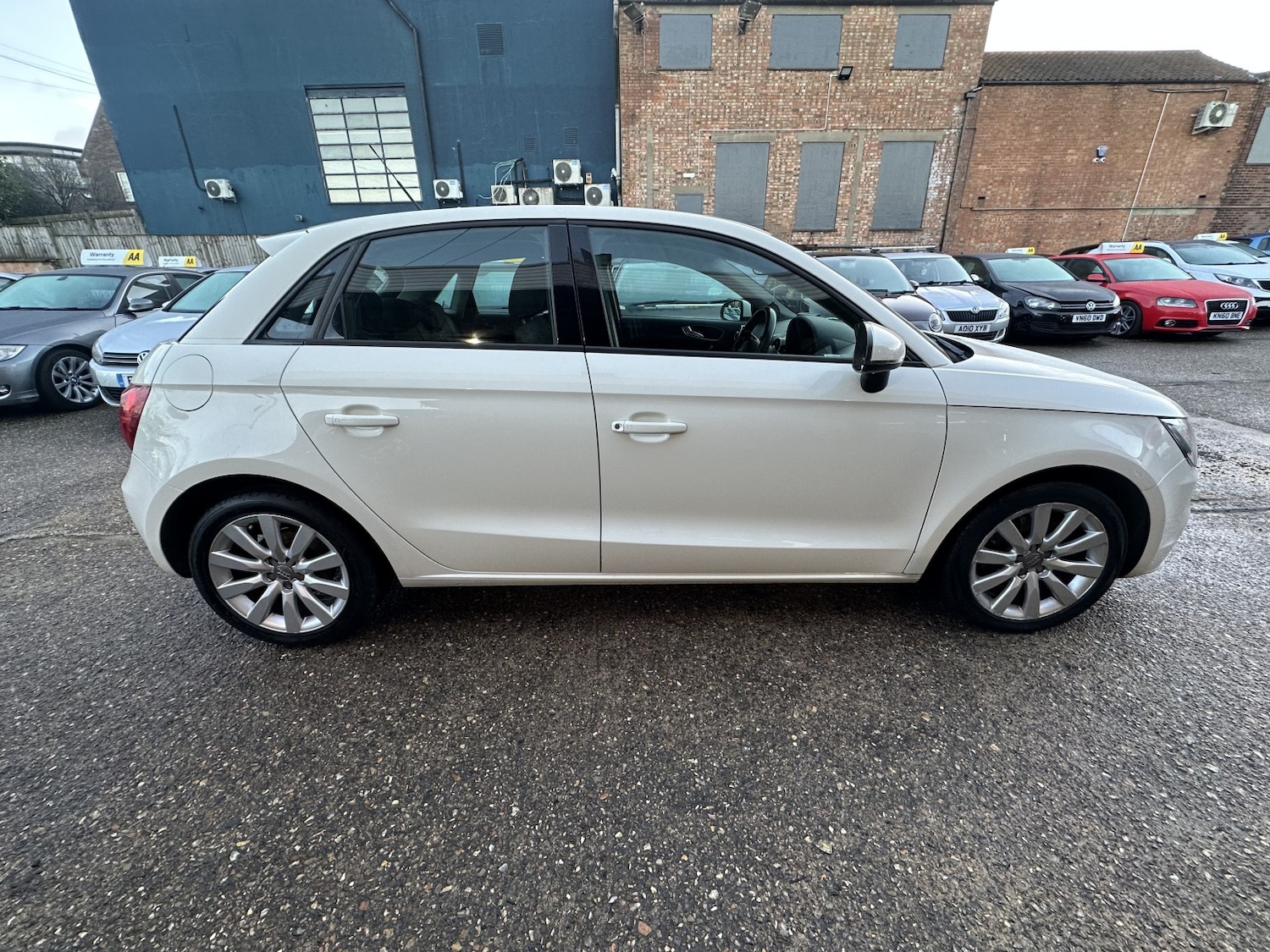 Used Audi A1 2012 for sale - 77241864: Photo 8