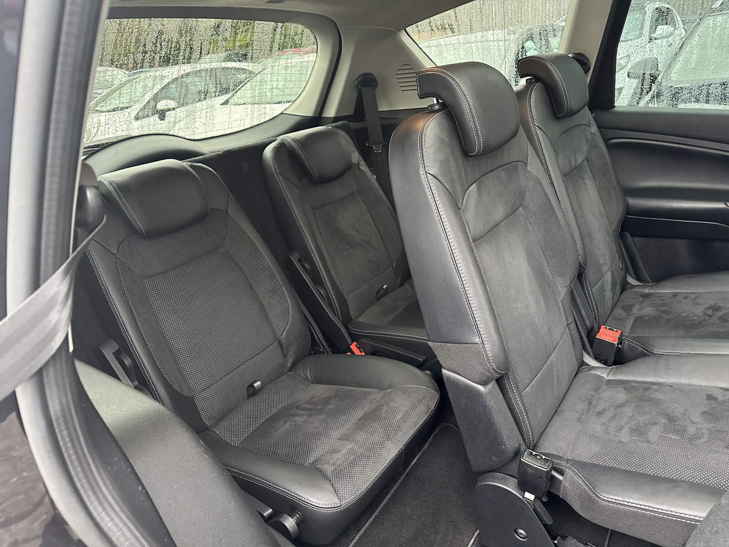 Used Ford S-Max 2009 for sale - 76712675: Photo 11