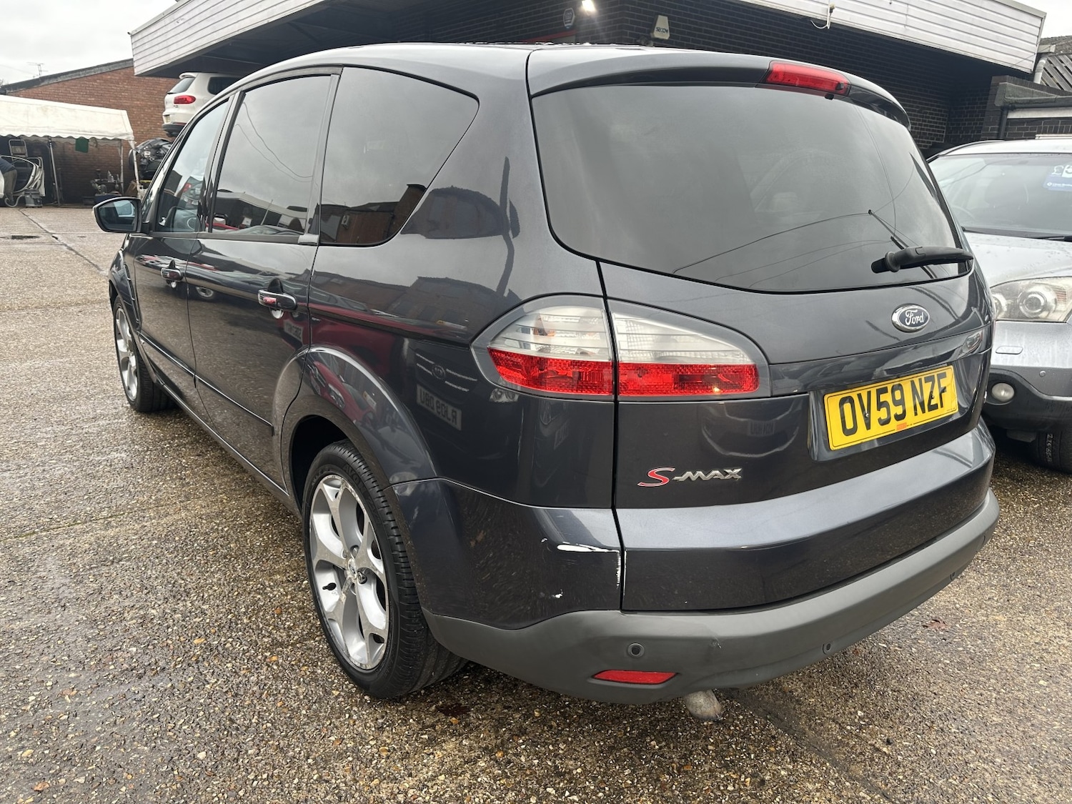 Used Ford S-Max 2009 for sale - 76712675: Photo 3