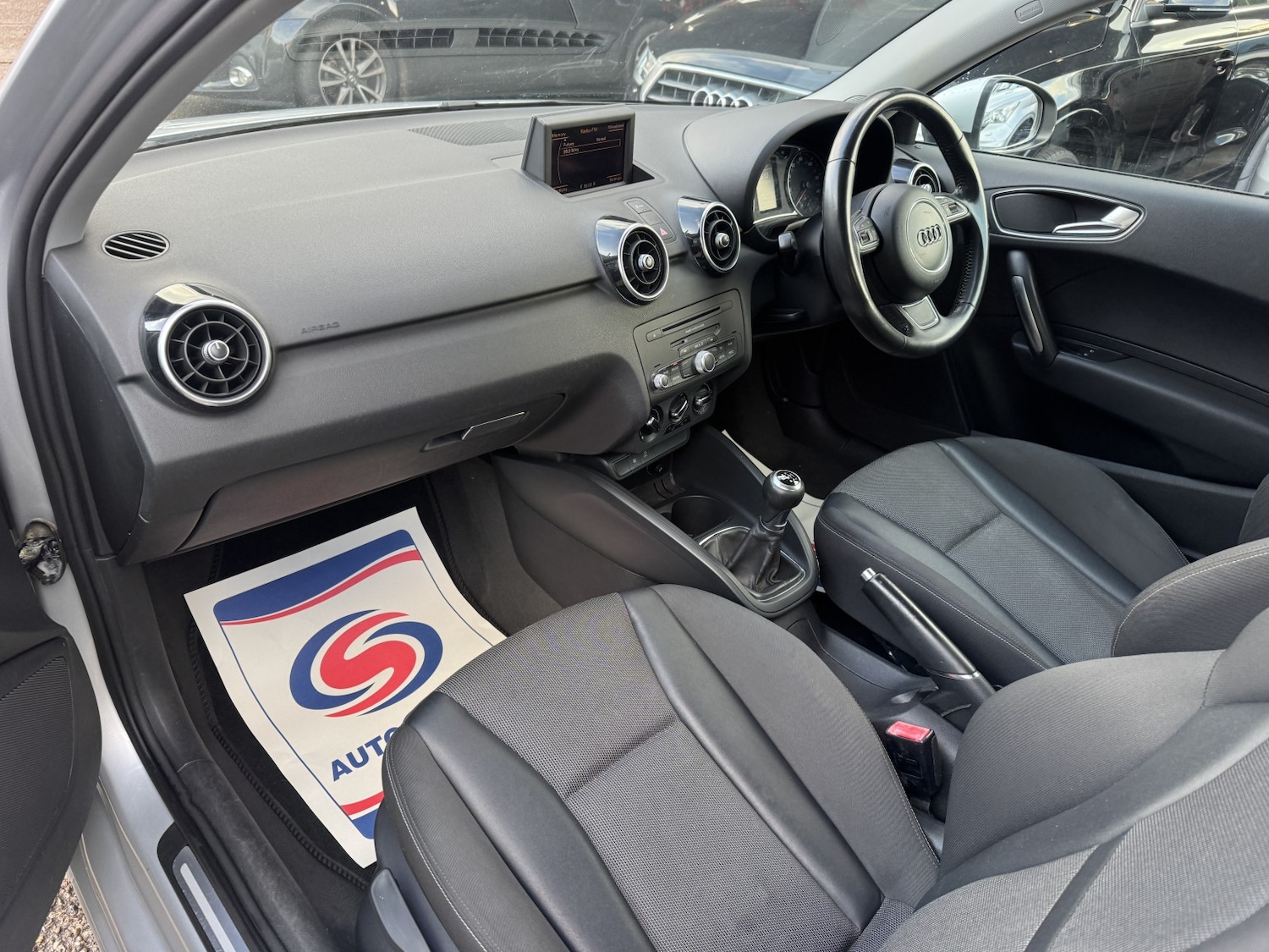 Used Audi A1 2011 for sale - 76631598: Photo 14