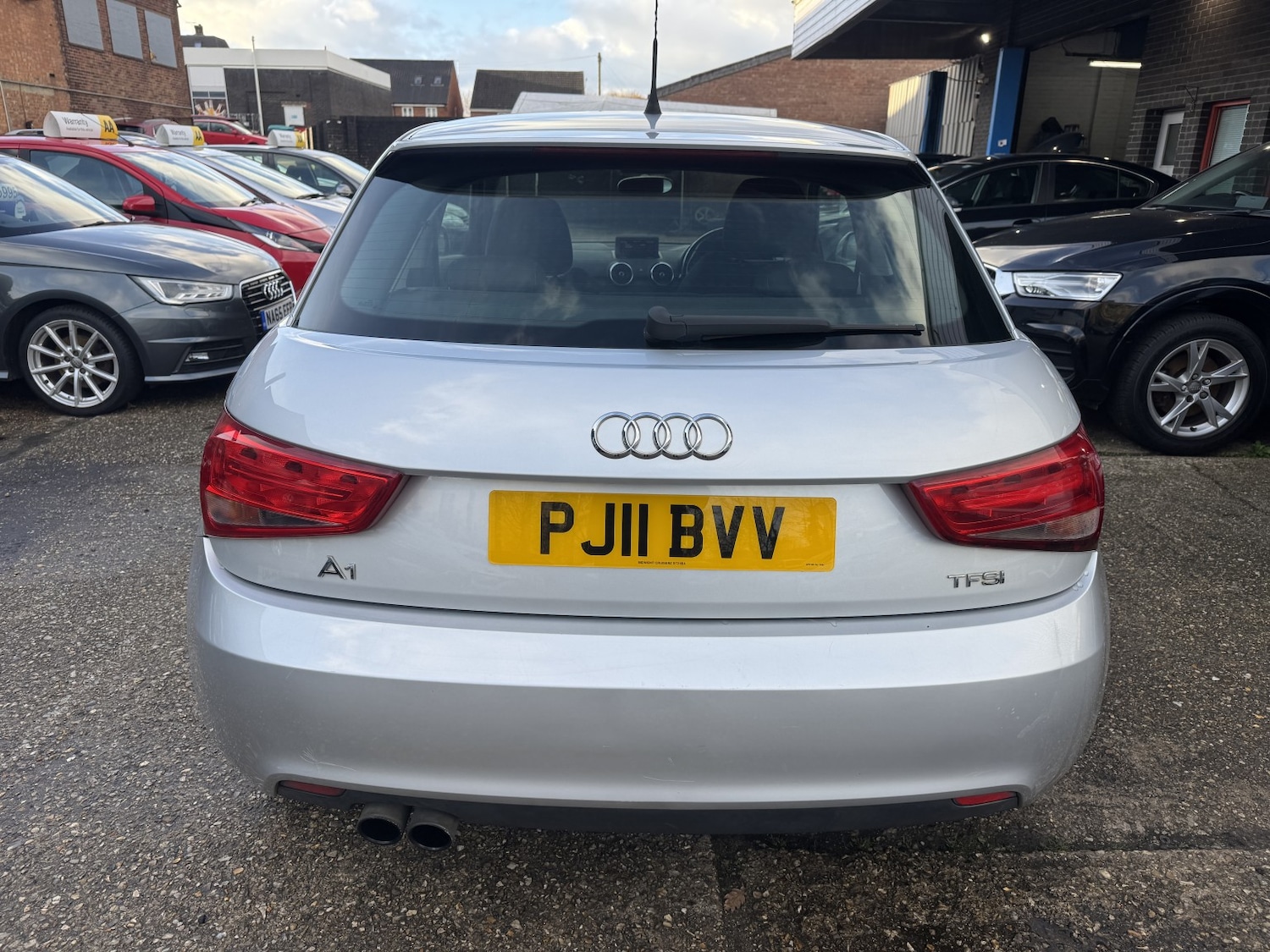 Used Audi A1 2011 for sale - 76631598: Photo 5