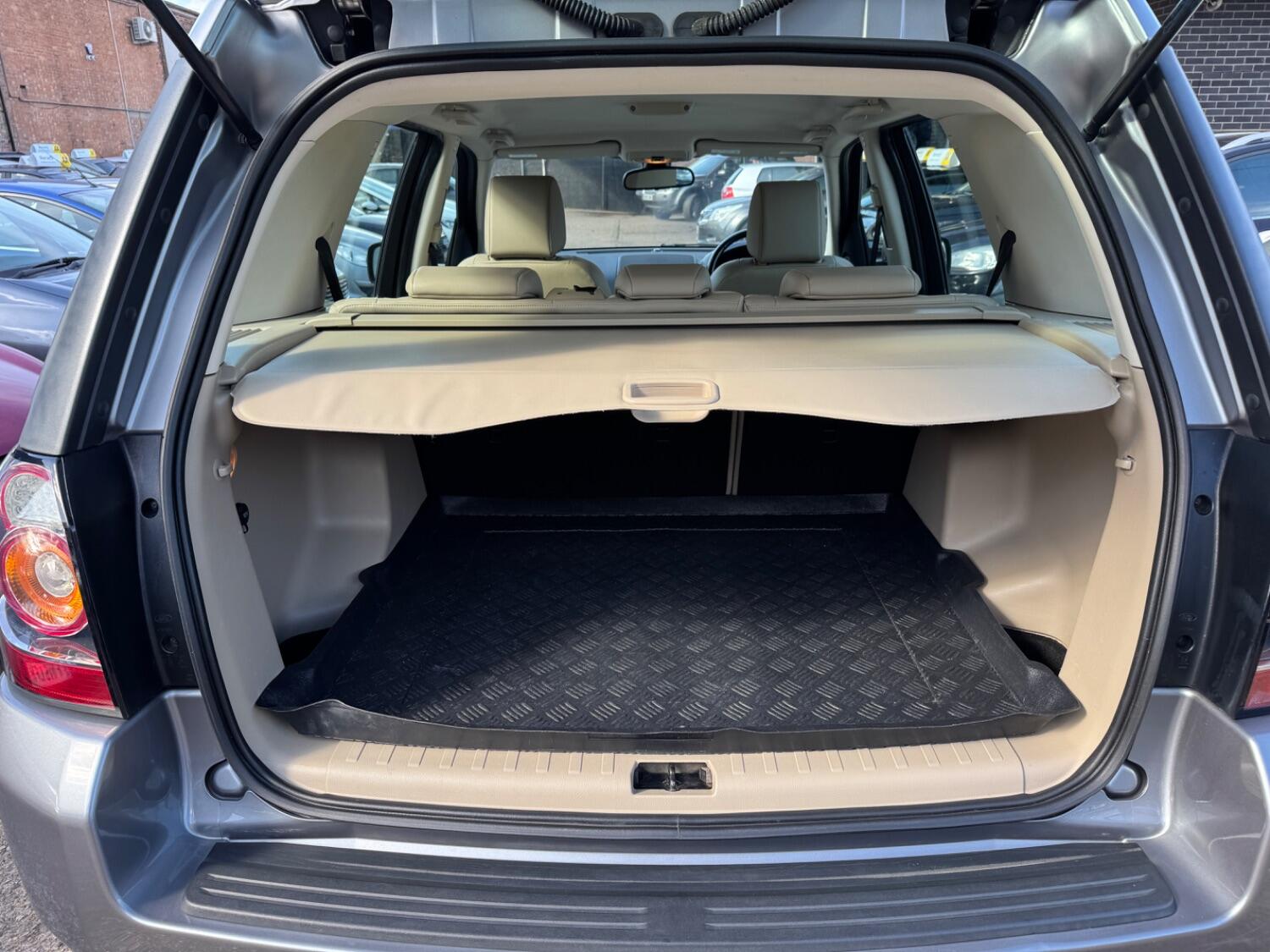 Used Land Rover Freelander 2013 for sale - 76455440: Photo 13