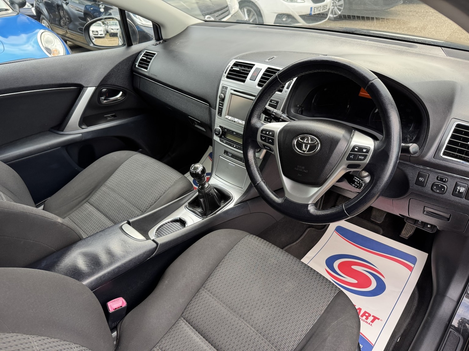 Used Toyota Avensis 2012 for sale - 76631566: Photo 9