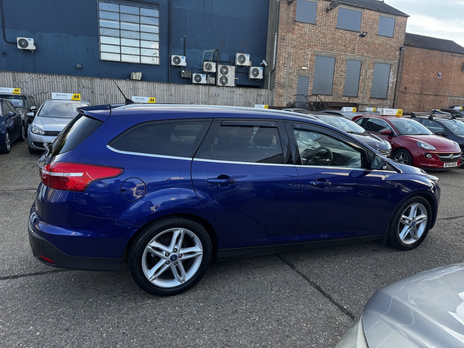 Used Ford Focus 2015 for sale - 77610078: Photo 9