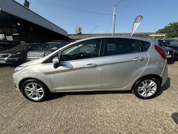 Used Ford Fiesta 2016 for sale - 79277691: Photo