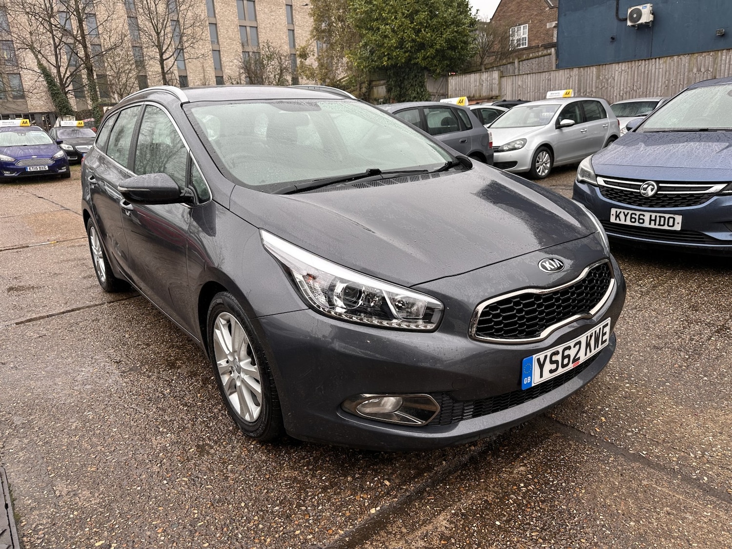 Used Kia Ceed 2013 for sale - 77555095: Photo 1