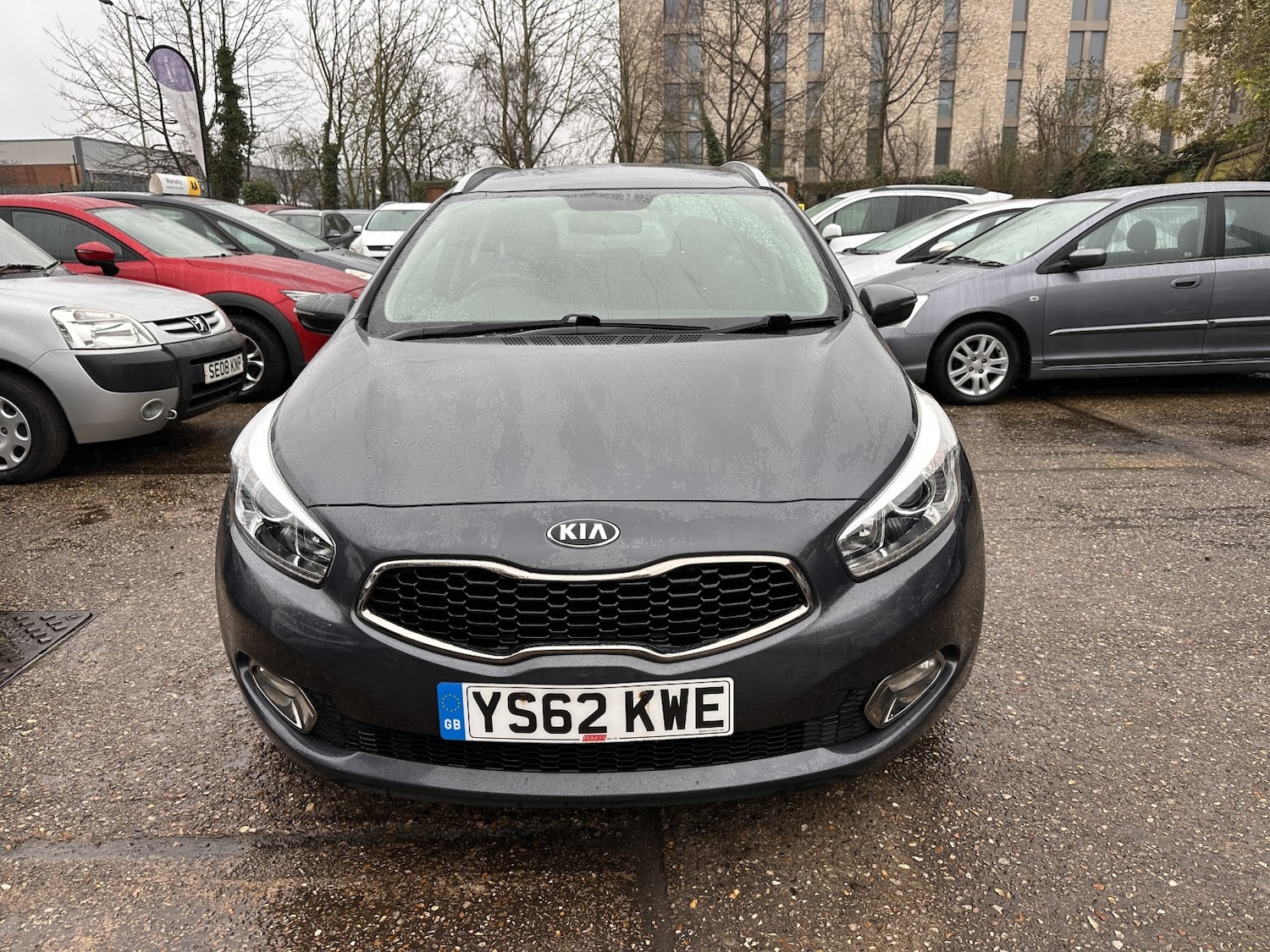Used Kia Ceed 2013 for sale - 77555095: Photo 2
