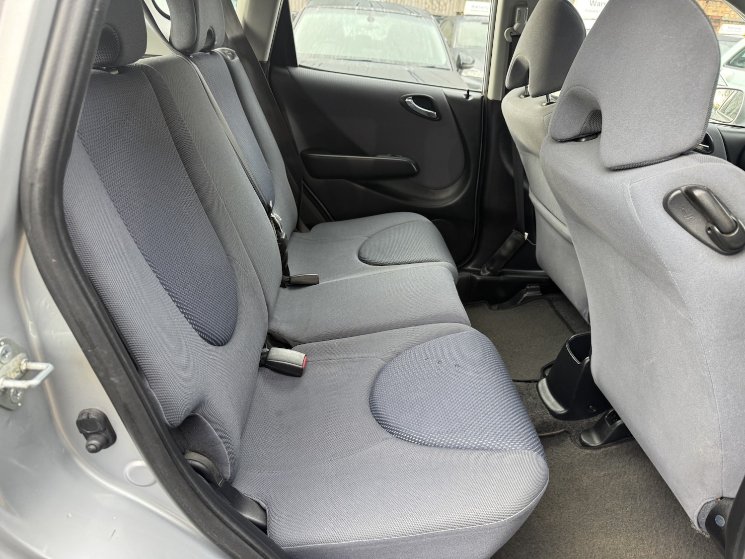 Used Honda Jazz 2004 for sale - 76896884: Photo 11