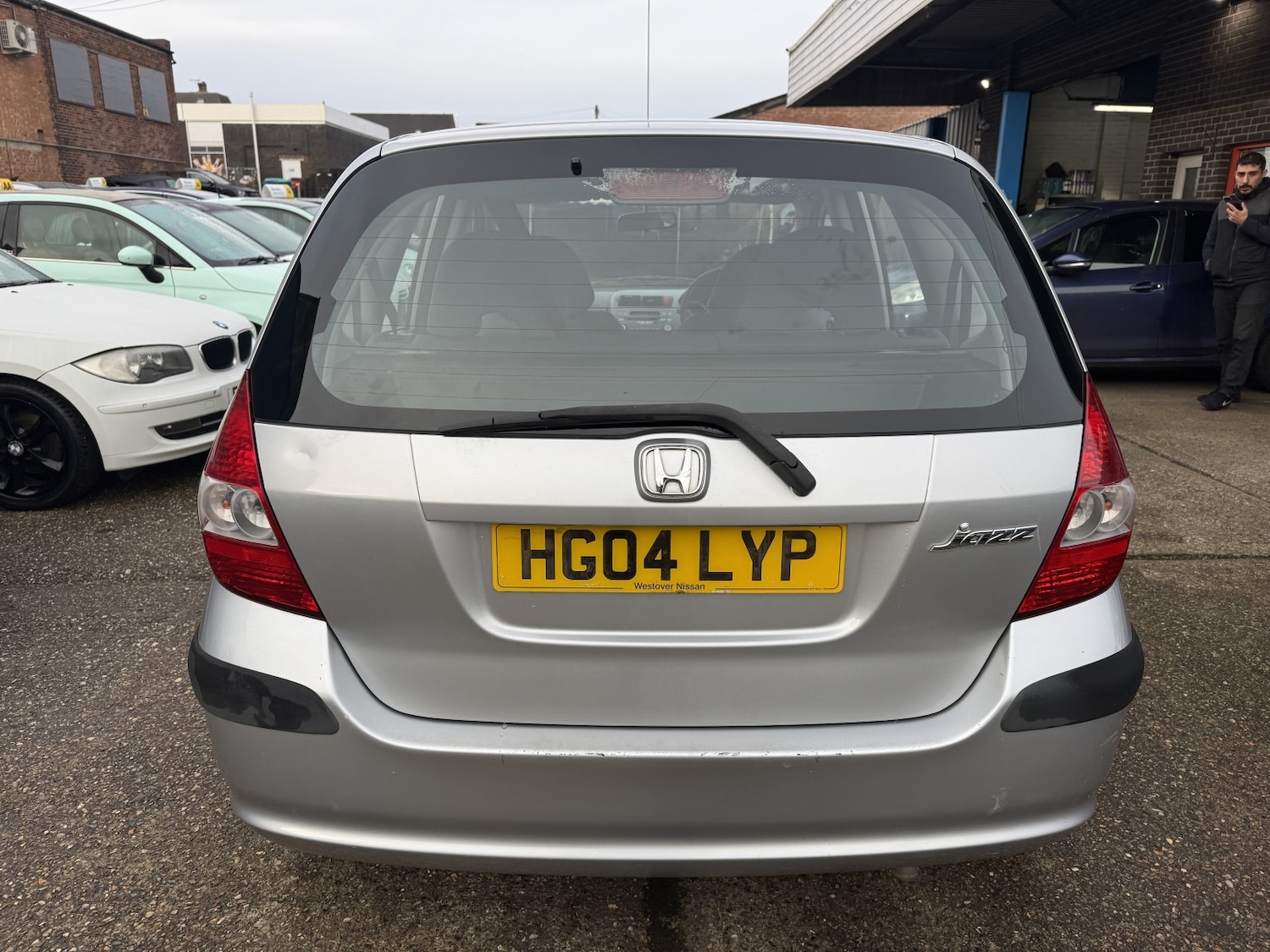 Used Honda Jazz 2004 for sale - 76896884: Photo 3