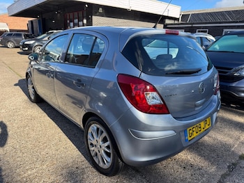 Used Vauxhall Corsa 2009 for sale - 75938223: Photo